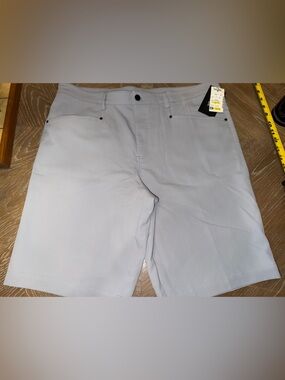 New Vuori Mens Shorts 38 Gray Performance Stretch Chino Golf V368